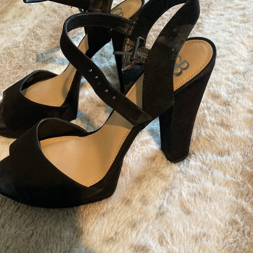Gianni Bini City Limits Dress Shoe size 9.5